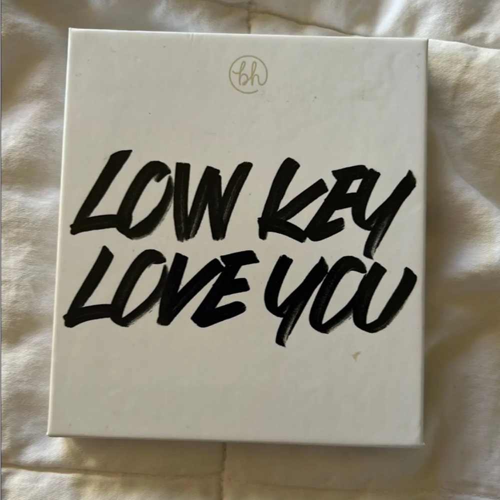 Low key love you eyeshadow palette